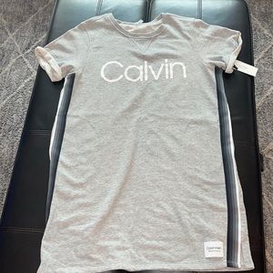 CALVIN KLEIN TSHIRT DRESS MD